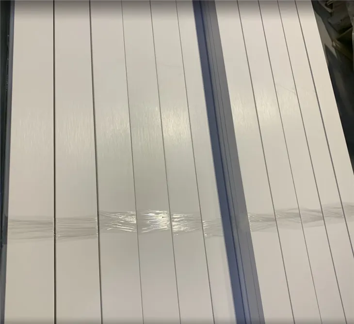 Premium White Gesso Coated FJ Wooden Baseboards And Trim Mouldings For Flooring
