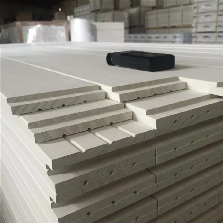 Premium White Gesso Coated FJ Wooden Baseboards And Trim Mouldings For Flooring