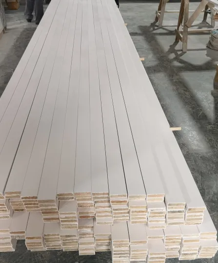 Premium White Gesso Coated FJ Wooden Baseboards And Trim Mouldings For Flooring