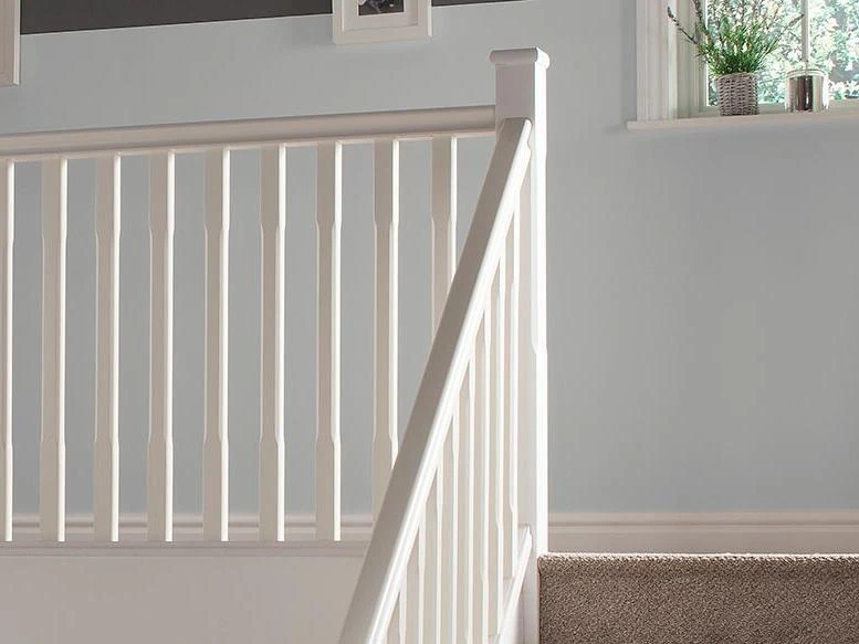 white-Stop-chamfer-newel-post -