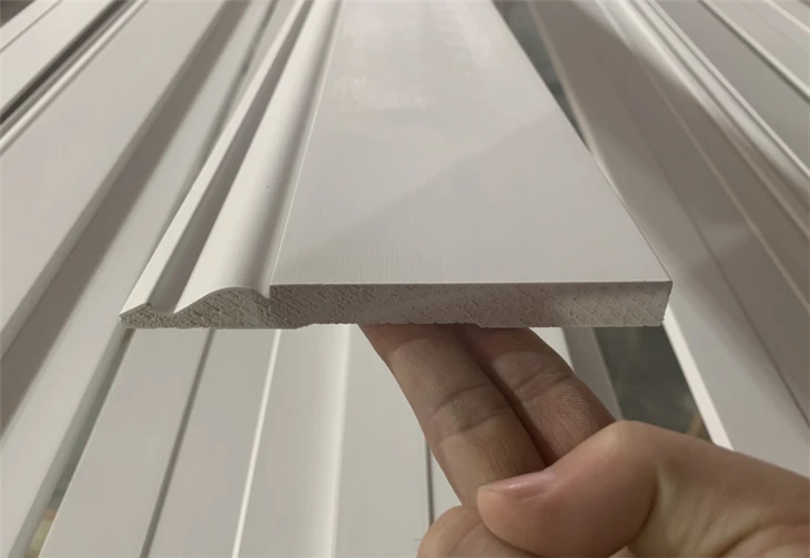 White Primed Finger Jointed Base #218