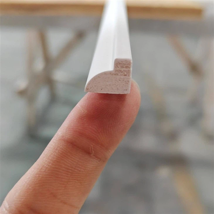 White Primed Pine Glass Bead Moulding